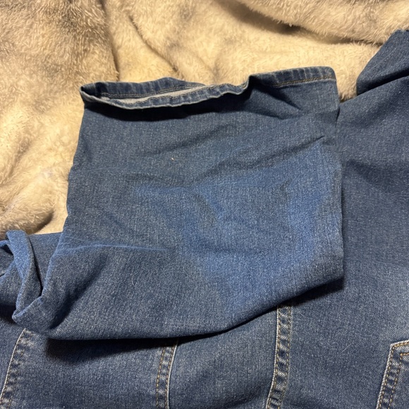 Classic Blue Denim Jeans - Picture 4 of 6